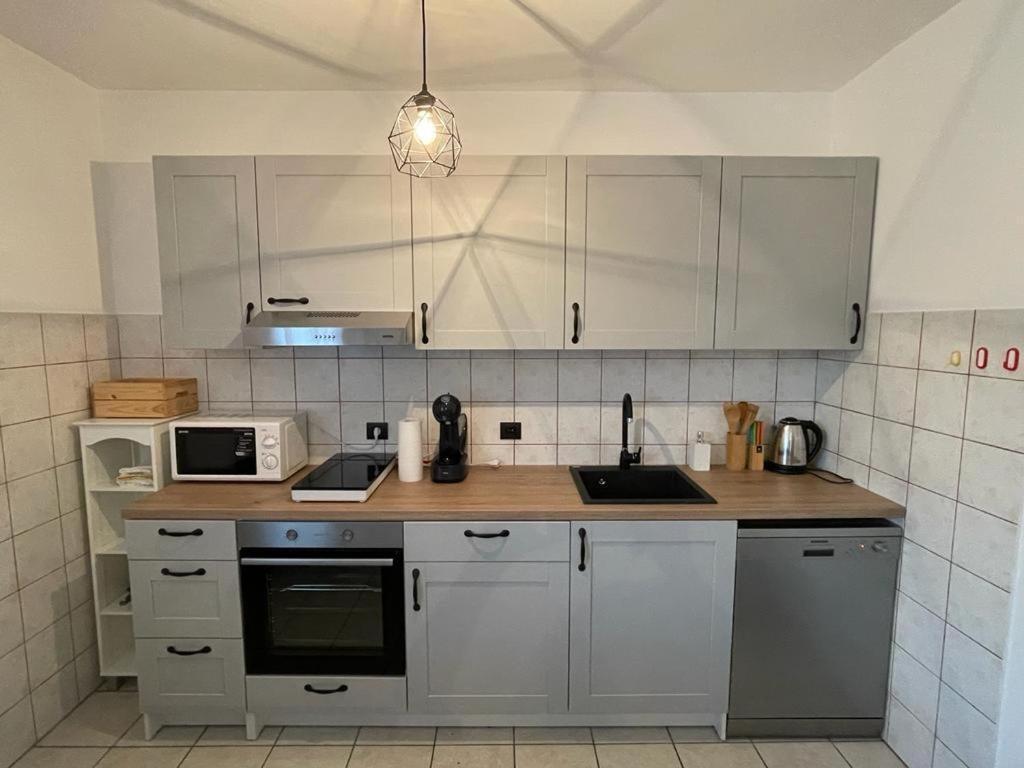 Apartments Antonija Punta Skala Next To Falkensteiner Resort 돈제페트레케인 외부 사진