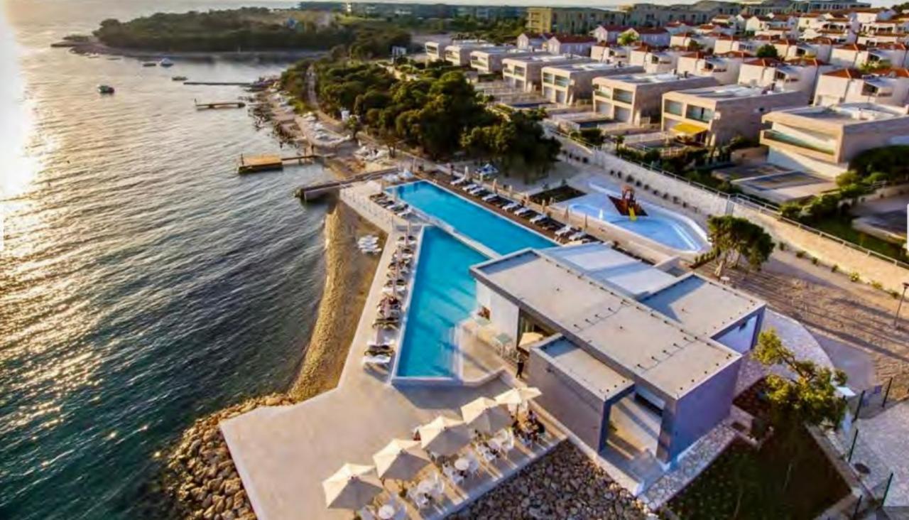 Apartments Antonija Punta Skala Next To Falkensteiner Resort 돈제페트레케인 외부 사진
