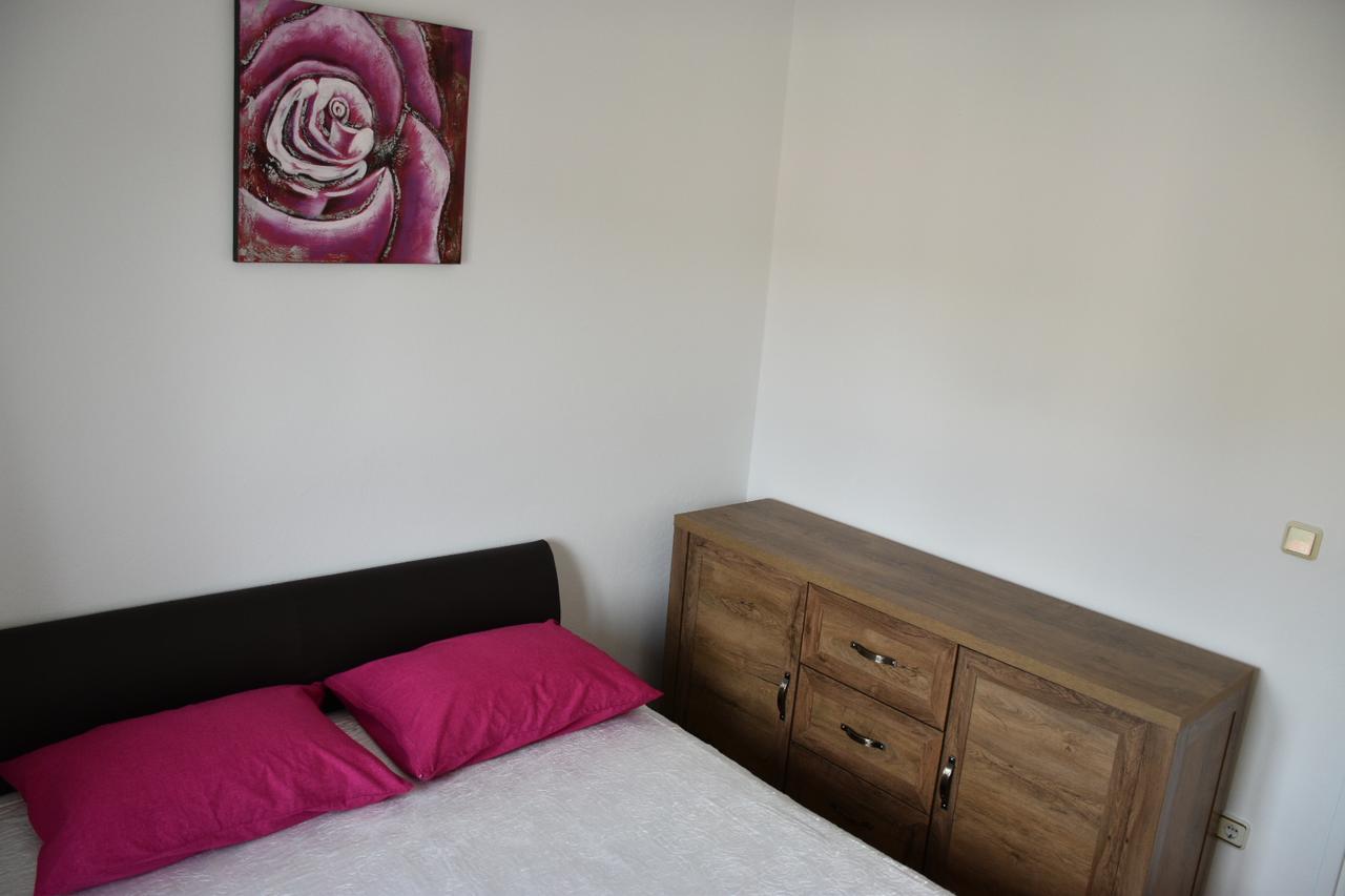 Apartments Antonija Punta Skala Next To Falkensteiner Resort 돈제페트레케인 외부 사진